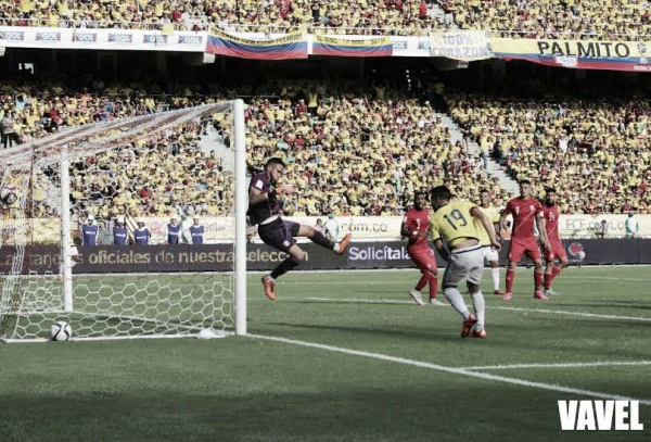 La pasión 'Tricolor' se sintió en el Metropolitano: Colombia 2 - 0 Perú