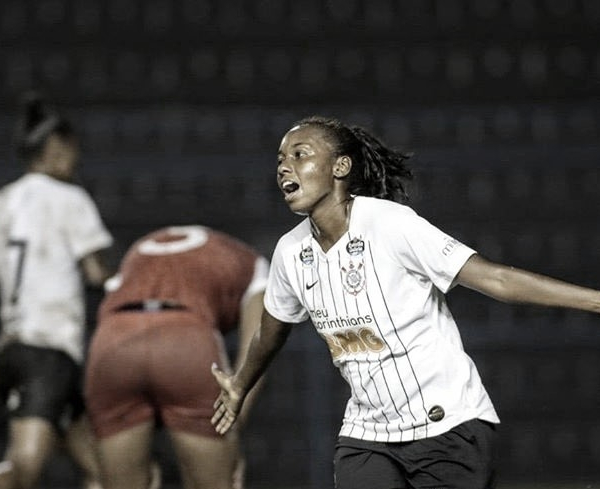 Mulheres imparáveis: Corinthians supera Audax com facilidade e alcança 48 vitórias seguidas