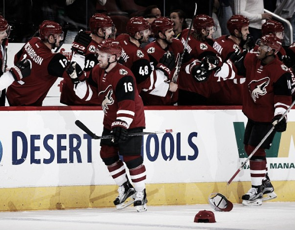 Arizona Coyotes: 2015-16 season carried by young players