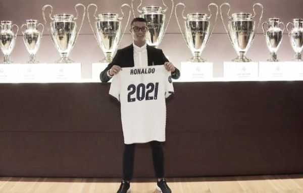 Real Madrid, Ronaldo rinnova fino al 2021: "Ma non è il mio ultimo contratto"