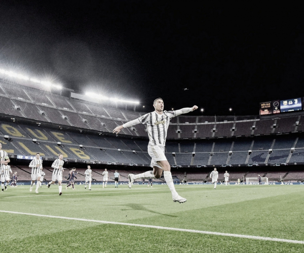Cristiano Ronaldo marca dois e Juventus triunfa sobre Barcelona no Camp Nou