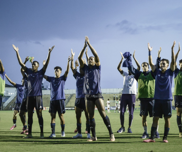 Cruzeiro goleia o União Mogi com hat-trick de Fernando e se classifica na liderança do Grupo 28
