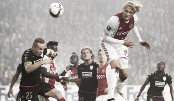 Previa Standard Liège - Ajax: con un ojo en Grecia