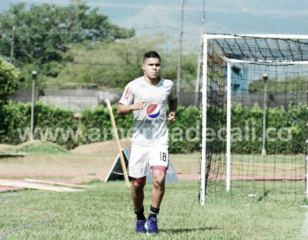 Juan Camilo Hernández, novedad del América para recibir a Jaguares
