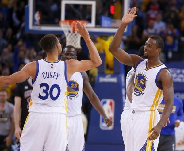 Golden State Warriors Stay Perfect With 104-96 Victory Over Chicago Bulls