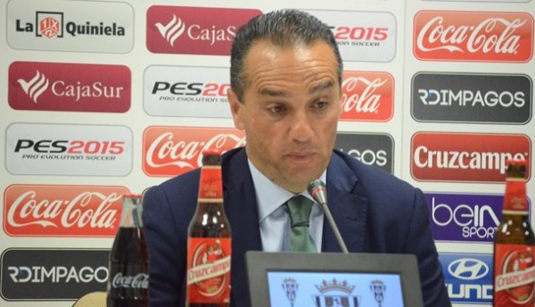 José Luis Oltra: "No hay problemas con las bajas ya que tenemos jugadores polivalentes"