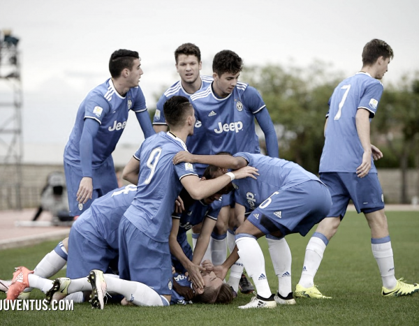 Youth League - Clemenza e Zeqiri mandano in testa la Juve: 0-2 a Siviglia