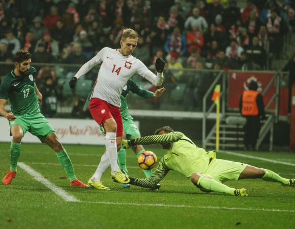 Teodorczyk salva la Polonia, con la Slovenia è 1-1