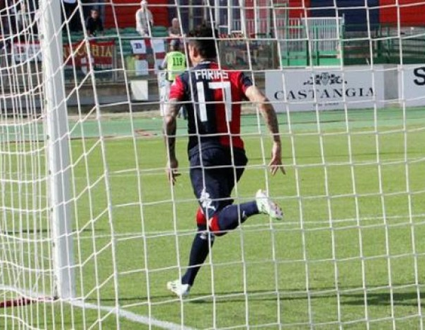 Serie A - Trionfo Cagliari, l'Udinese regala altri punti (2-1)