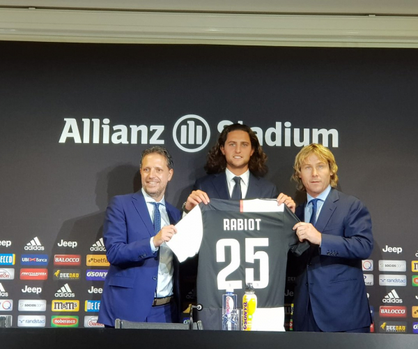 Juventus- Si presenta Rabiot: "Mi manda Gigi Buffon per vincere"