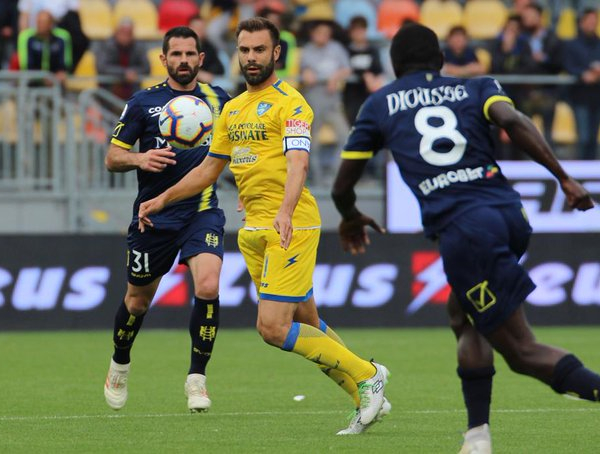 Serie A - Frosinone e Chievo si dividono la posta in palio: 0-0 allo stadio "Stirpe"