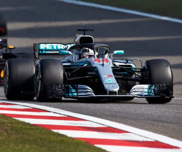 F1, Gp di Cina - Pazzo week-end, ringrazia Hamilton: "Grazie alla guida di Verstappen"