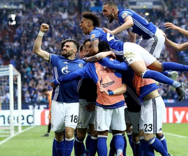 Bundesliga - Konoplyanka e una magia di Naldo regalano il derby allo Schalke: BVB battuto 2-0