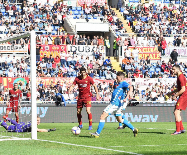 Serie A - Il Napoli stravince e consolida il secondo posto: una Roma inguardabile perde 1-4