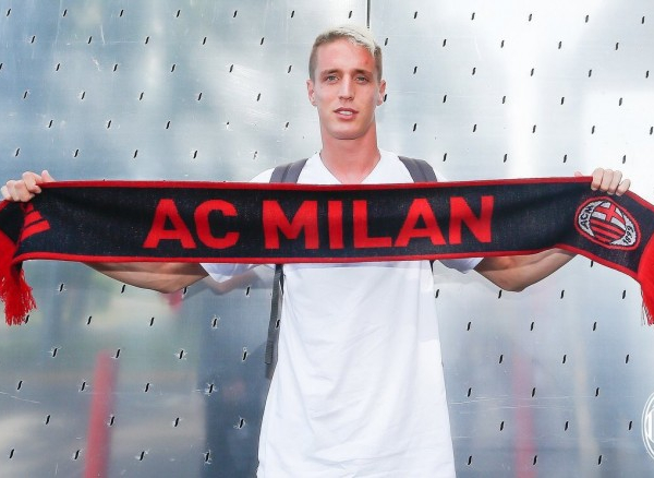 Conti: "Sono contento di essere al Milan"