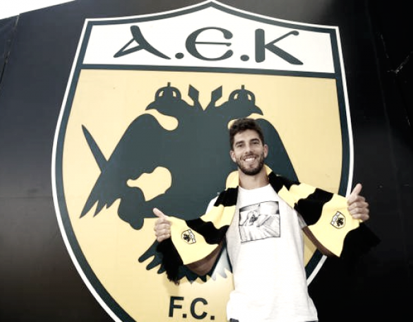 Aumentan las tensiones entre Dídac Vilà y el AEK Atenas