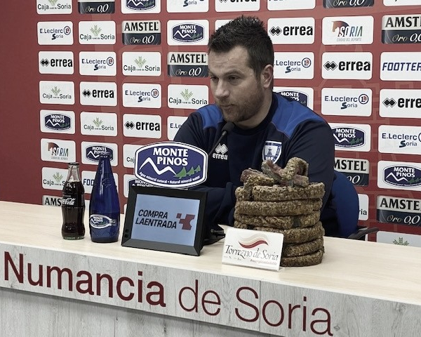 Diego Martínez: "Solo los puntos te van a hacer salir de ahí"