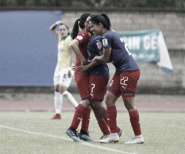 Medellín venció al Bucaramanga y se afianzó en el liderato del grupo A en la Liga Femenina