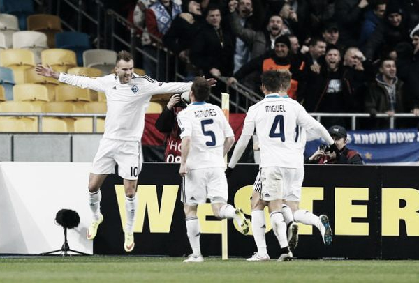 Liga Europa: Dinamo Kiev brilha com golos de Antunes e Veloso