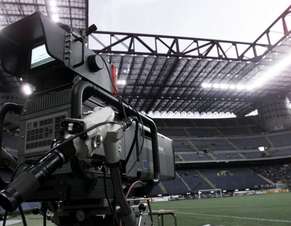 Diritti tv, la Lega ha aperto il bando per il triennio 2018-2021