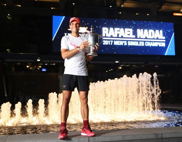 Atp, Nadal: "Federer? Non mi vedo in campo alla sua età"