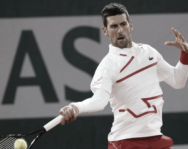 Com 'pneu,' Djokovic vence Ymer na estreia de Roland Garros 2020