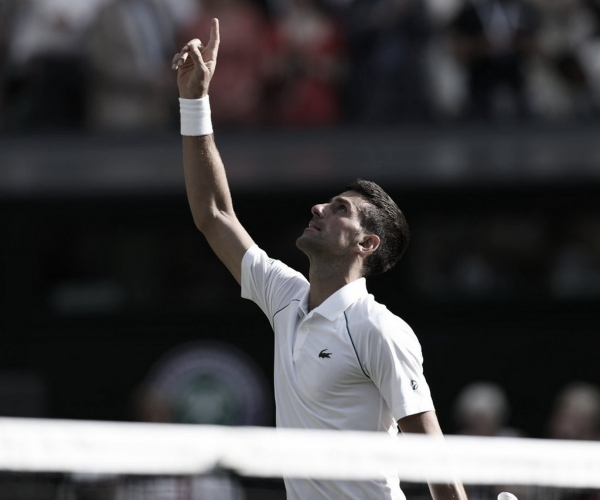 Djokovic sai atrás, mas se impõe contra Norrie e vai à oitava final em Wimbledon