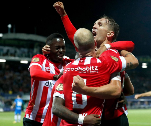Eredivisie: il PSV comanda dopo tre giornate, notte fonda per il PEC Zwolle