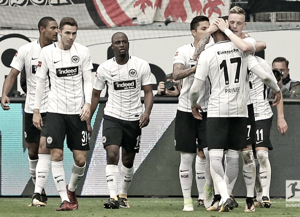 Il sabato di Bundesliga - Il Dortmund pareggia 2-2 con l'Eintracht. Vincono Lipsia e Leverkusen