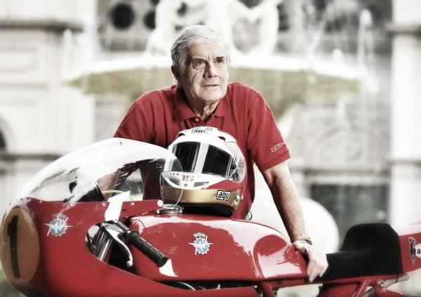 Giacomo Agostini: "Márquez es más peligroso para mi récord que Valentino"