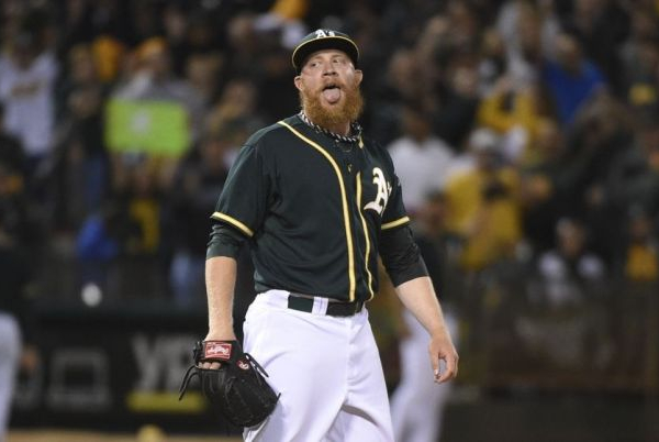 Oakland Athletics Drop Two of Three to Los Angeles Angels, But Close In On Wild Card