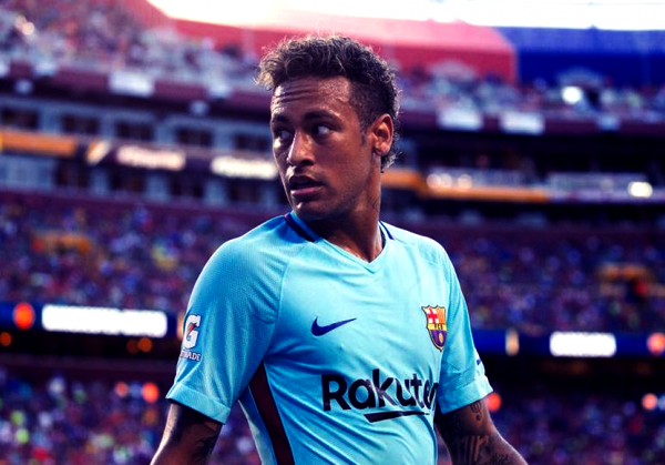 Il Paris Saint Germain alza l'offerta per Neymar: pronti 300 milioni