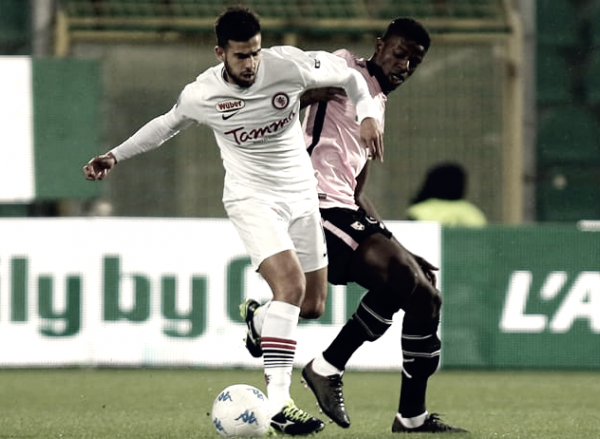 Serie B - Il Foggia batte il Palermo in rimonta: 1-2 al Barbera