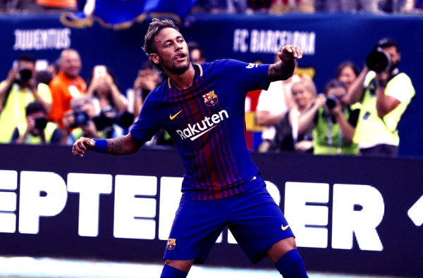 Barcellona -  Neymar saluta i compagni, addio ad un passo