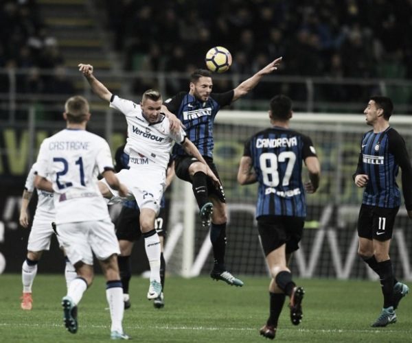 Serie A: Double Icardi e -2 dal Napoli, l'Inter torna a vincere contro l'Atalanta (2-0)