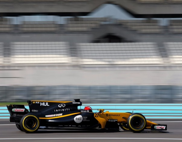 F1, Renault - Obiettivo Red Bull, con l'incognita McLaren