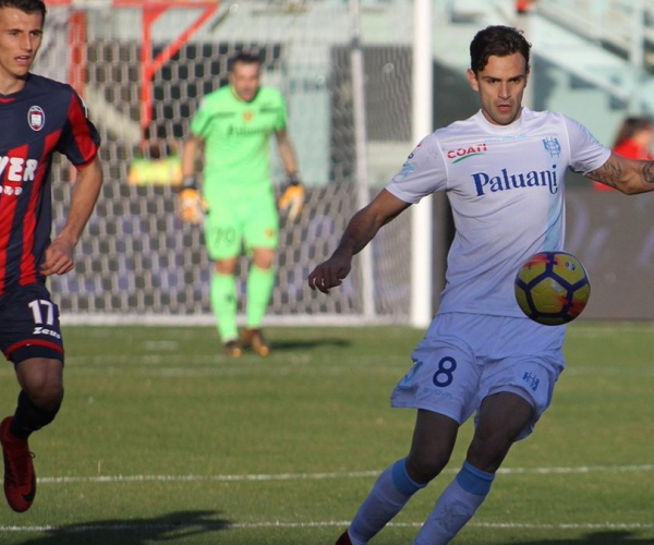Serie A - Il Chievo si gioca la salvezza con il Crotone