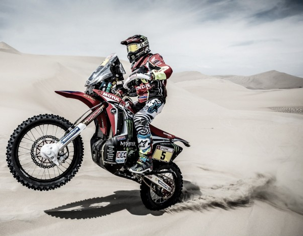 Rally Dakar, día 5 en motos: Barreda sigue imponiéndose