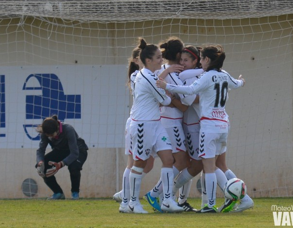 Fotos e imágenes del Albacete Femenino Nexus 3-2 Collerense UD, Primera División femenina