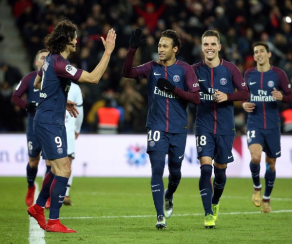 Ligue 1: PSG dilagante, il Monaco scivola indietro. Nelle zone basse sorrisi per Metz ed Angers
