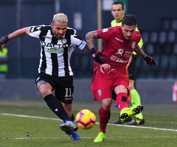 Serie A - L'Udinese rinasce come le fenici, battuto un Cagliari non pervenuto (2-0)