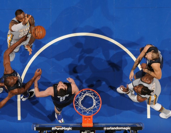 NBA - Continua il momento nero dei Cavs, sconfitti anche dai Magic; vittoria casalinga per gli Hawks