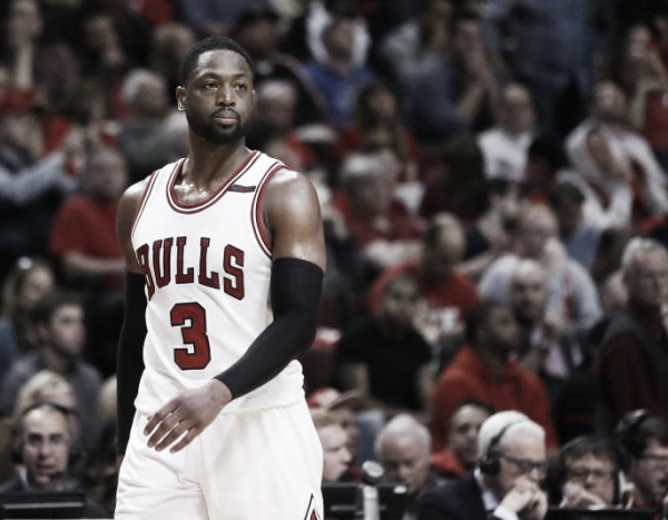 NBA, i Chicago Bulls si interrogano sui contratti di Wade e Rondo