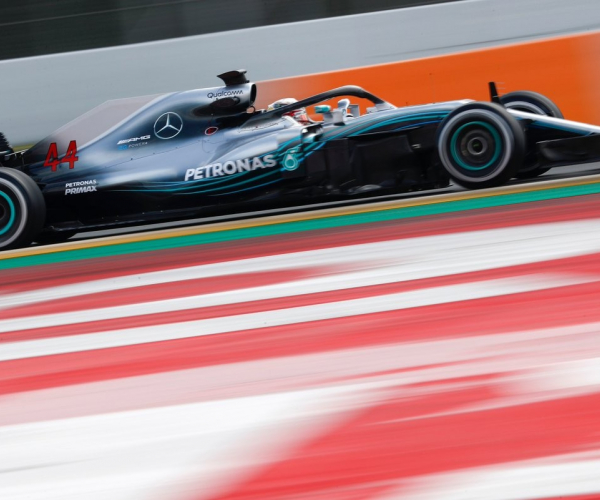 Formula 1 - Hamilton: "La monoposto è più veloce rispetto a quella dell'anno scorso"
