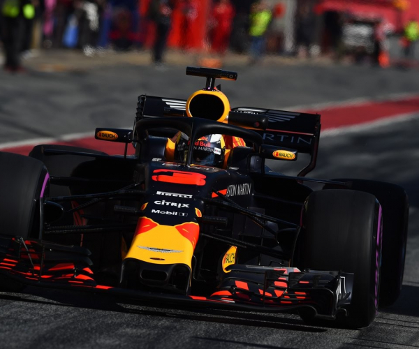 F1, Red Bull - Ricciardo impressionato: "La curva 9 ti stacca il collo!"