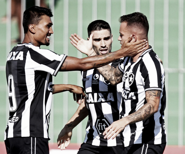 Botafogo bate Boavista fora de casa e conquista primeira vitória em 2019
