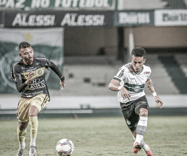 Invicto no estadual, FC Cascavel bate Coritiba no Couto Pereira