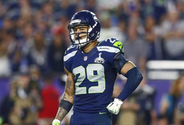 Seattle Seahawks Safety Earl Thomas Has Shoulder Surgery