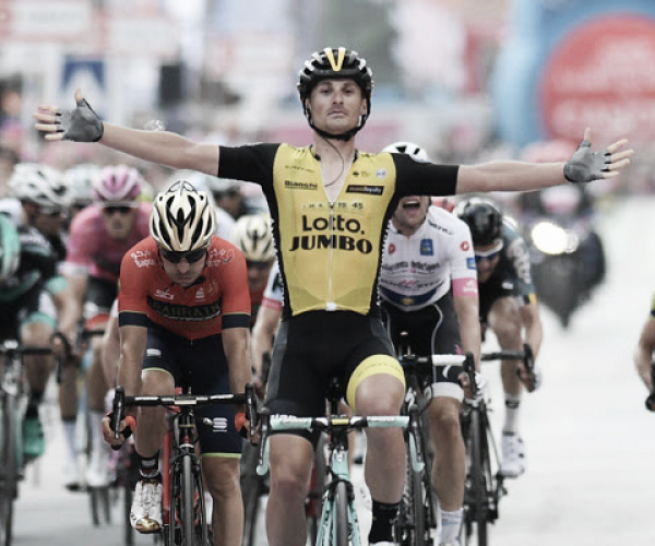 Giro d'Italia, allungo vincente di Battaglin a Santa Ninfa