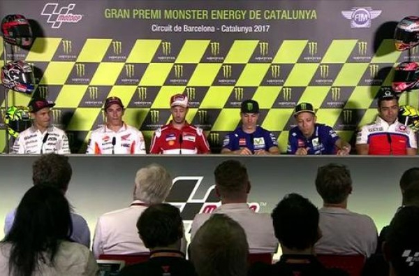 MotoGp, GP Catalunya - Rossi: "Sto bene, voglio il podio"